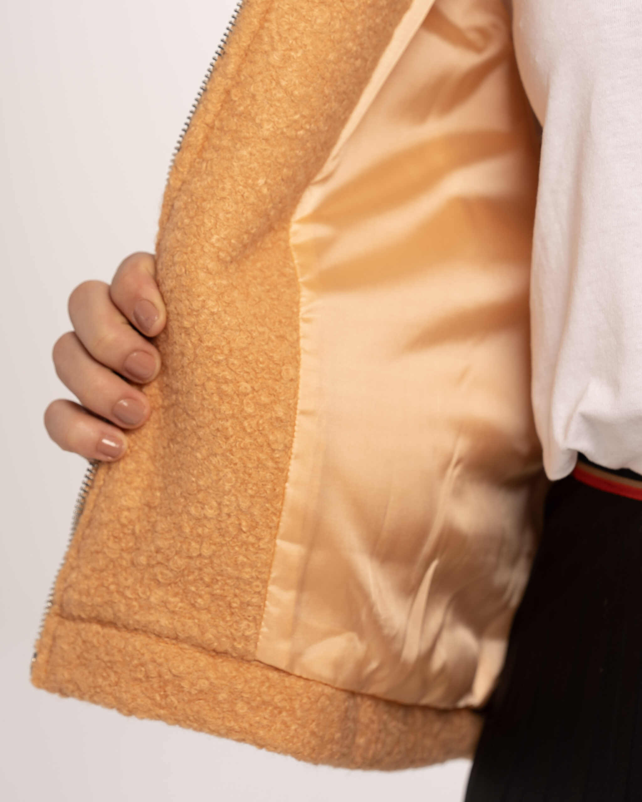 جاكيت نسائي ZARA - الصورة 6