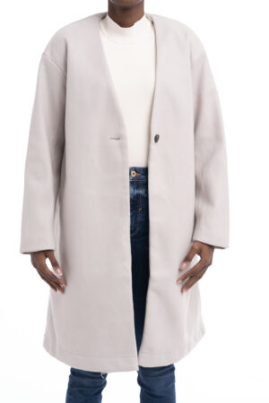 Alternative view of بالطو نسائي BERSHKA