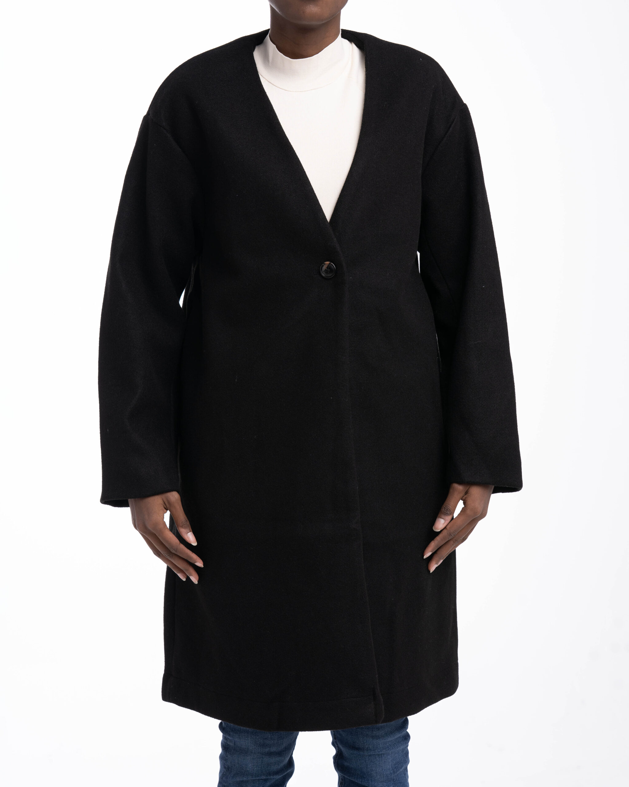 بالطو نسائي BERSHKA