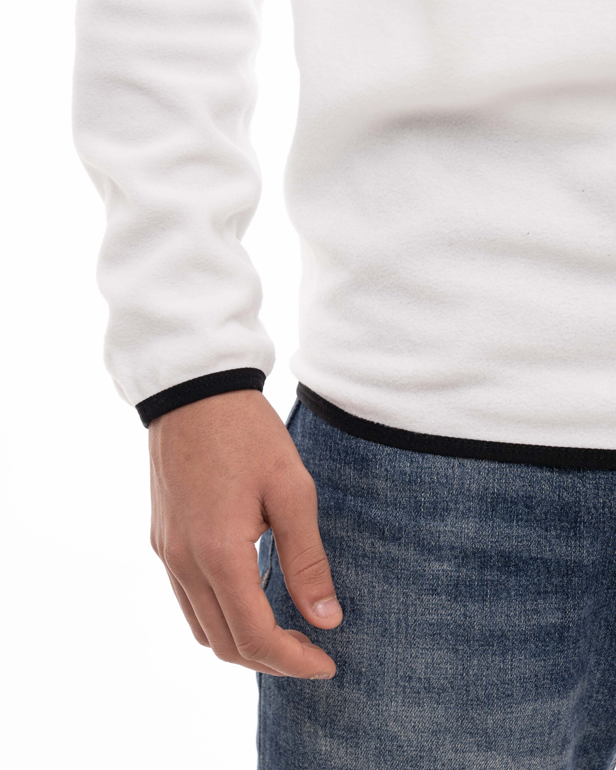 سويتر رجالي AVVA - الصورة 4