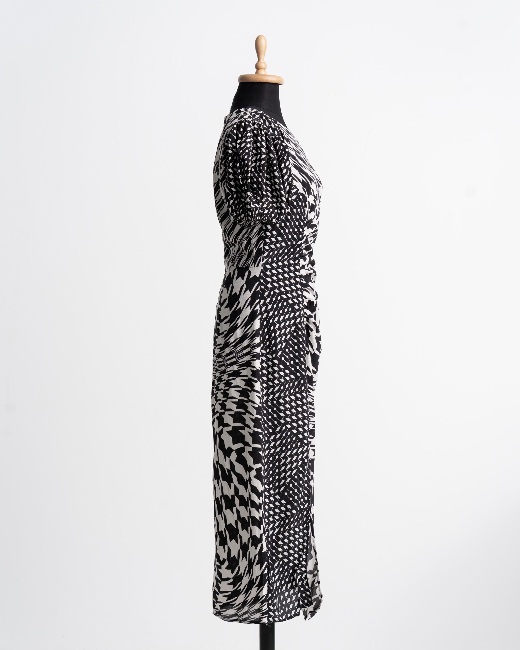 فستان نسائي ZARA - الصورة 2
