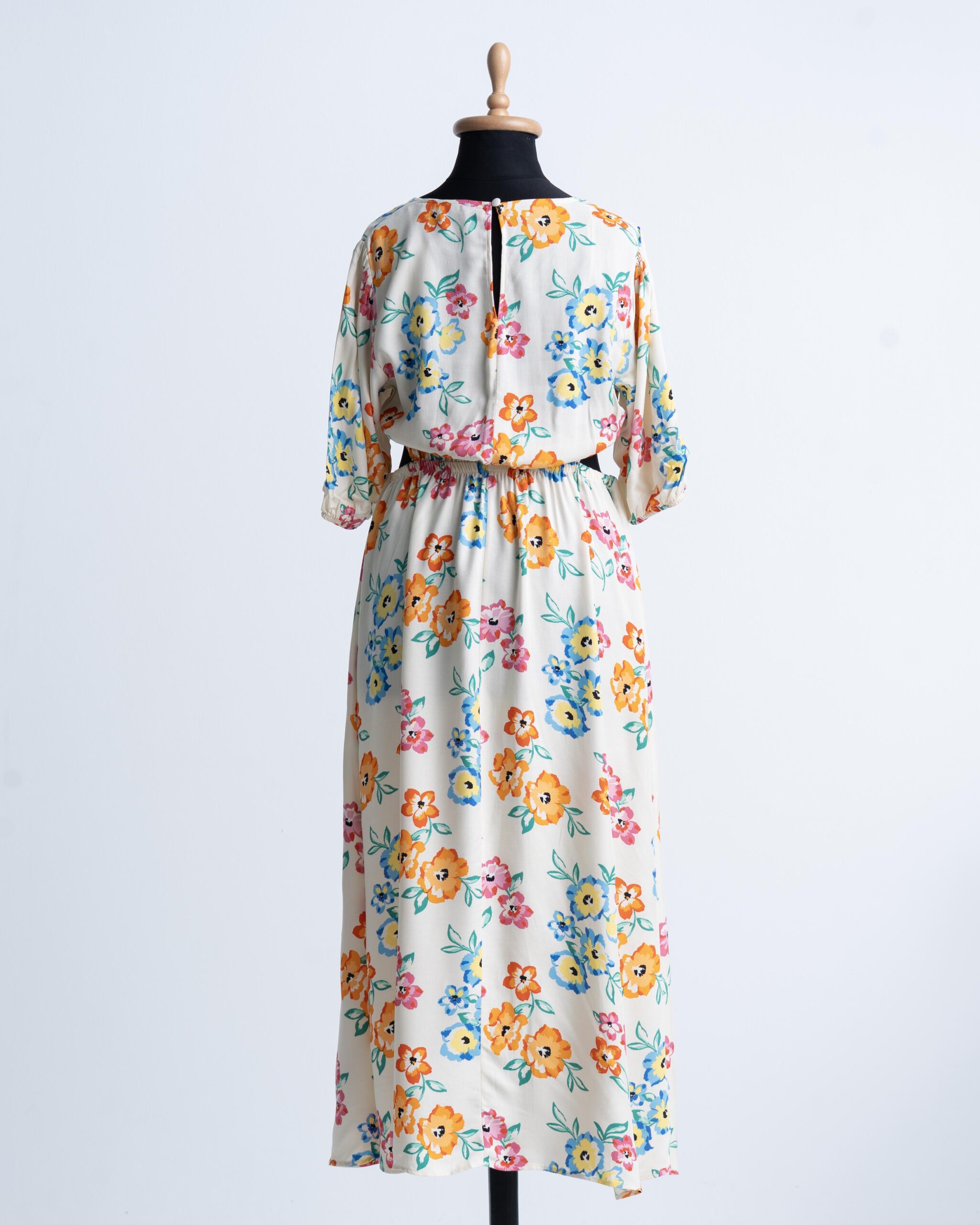 فستان نسائي ZARA