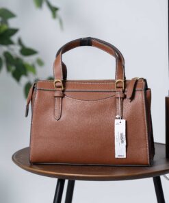 حقيبة نسائية ACCESSORIZE